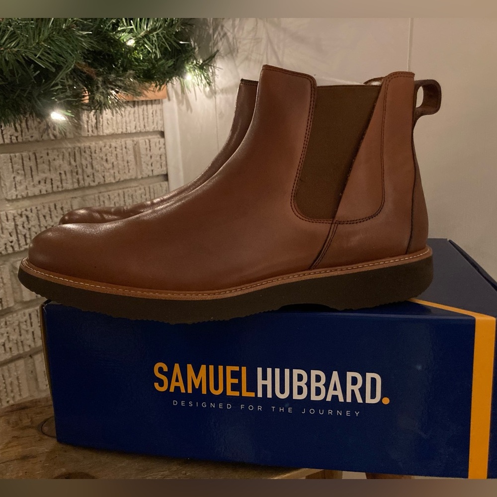 Samuel Hubbard boots NEW!!